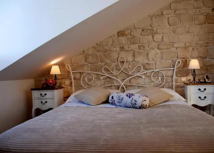 Mediterranea - With Sea View 米利尼